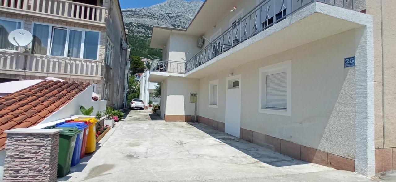 E&A Apartment Baška Voda Exterior foto