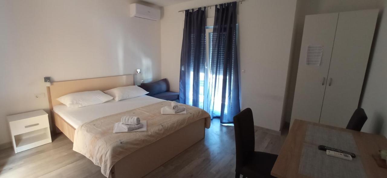 E&A Apartment Baška Voda Cameră foto