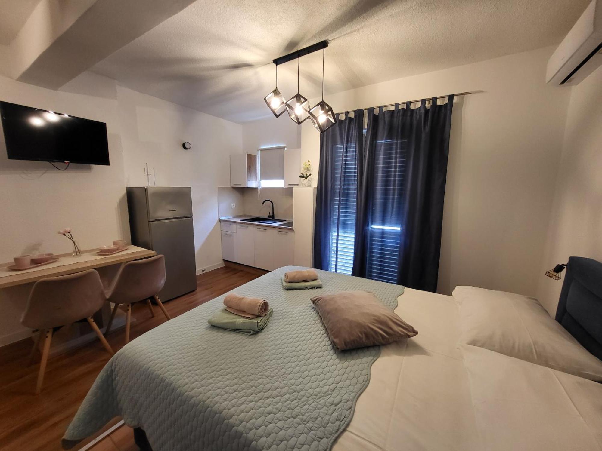 E&A Apartment Baška Voda Cameră foto